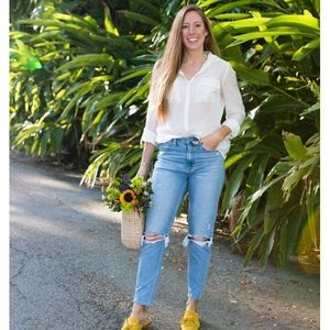 American Eagle Mom Jeans